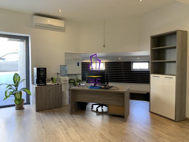 Retail / Shops / Clinics in Mosta - REF 12792 Retail / Shops / Clinics in Mosta - REF 12792