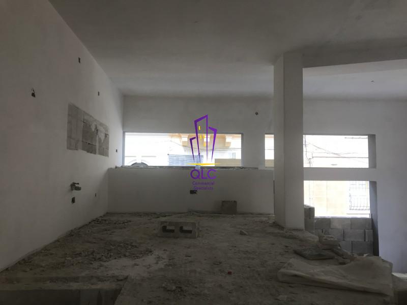 Retail / Shops / Clinics in Qrendi - REF 32647