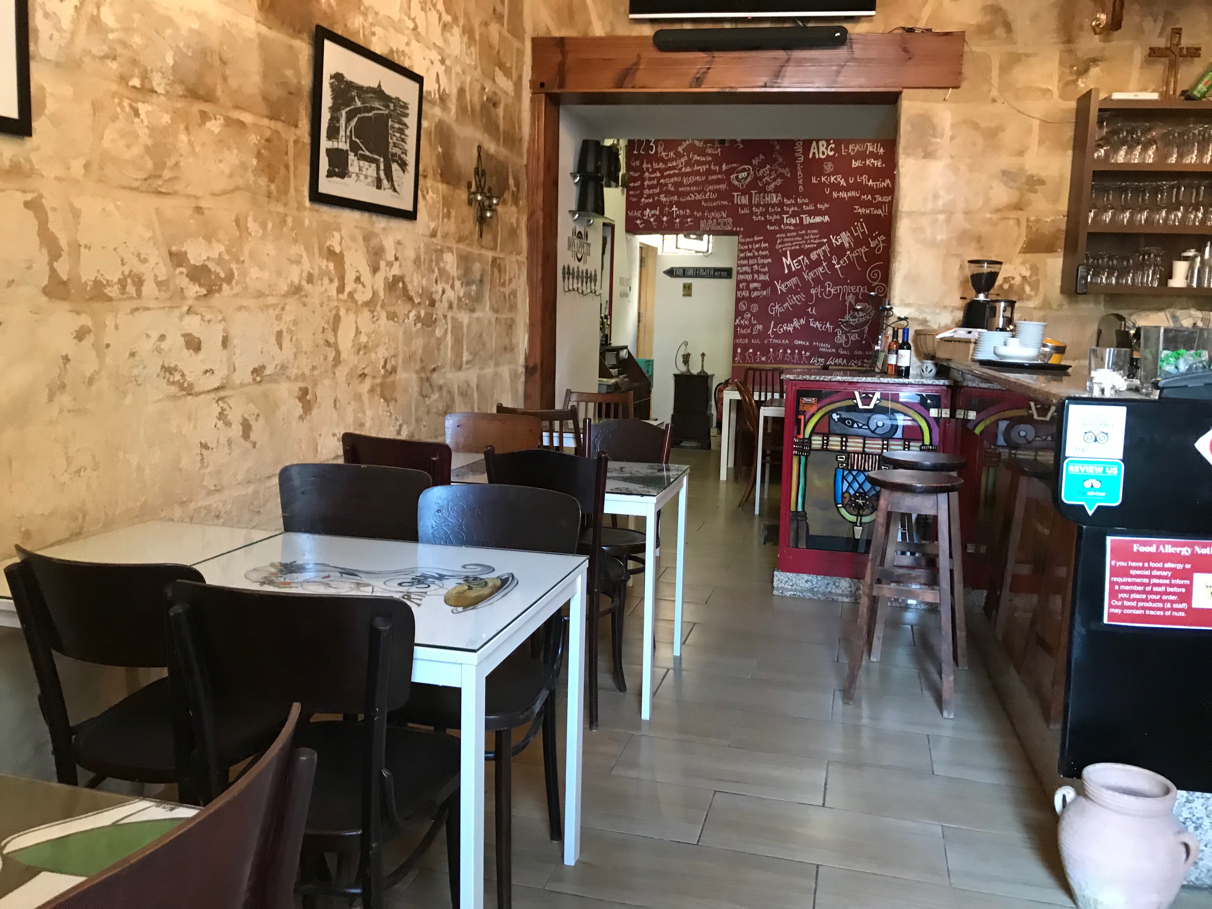 REF 43570 in Rabat