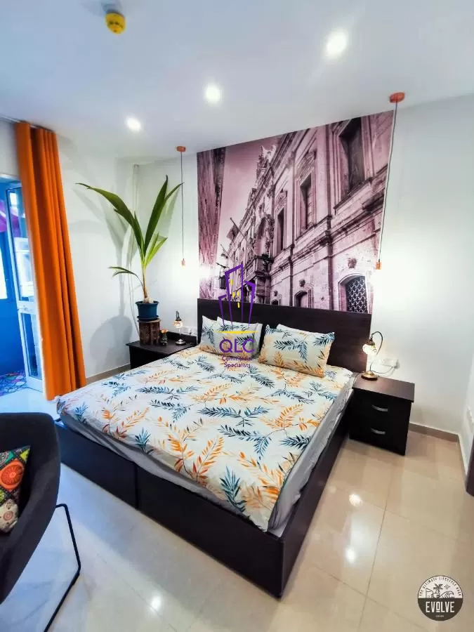 Hotels / Guest Houses / B&B / Hostel / Short Let Accomodation in Sliema - REF 62496 Hotels / Guest Houses / B&B / Hostel / Short Let Accomodation in Sliema - REF 62496
