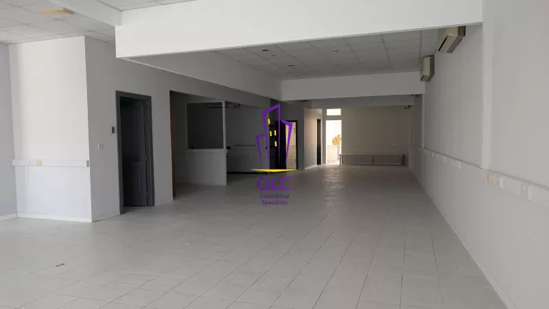 Offices in Qormi - REF 62815