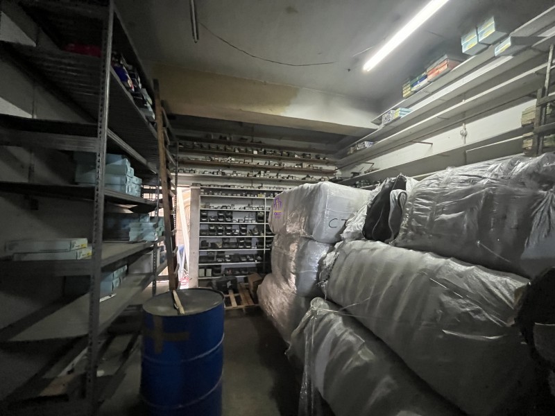 Commercial Garage in Qormi - REF 62834