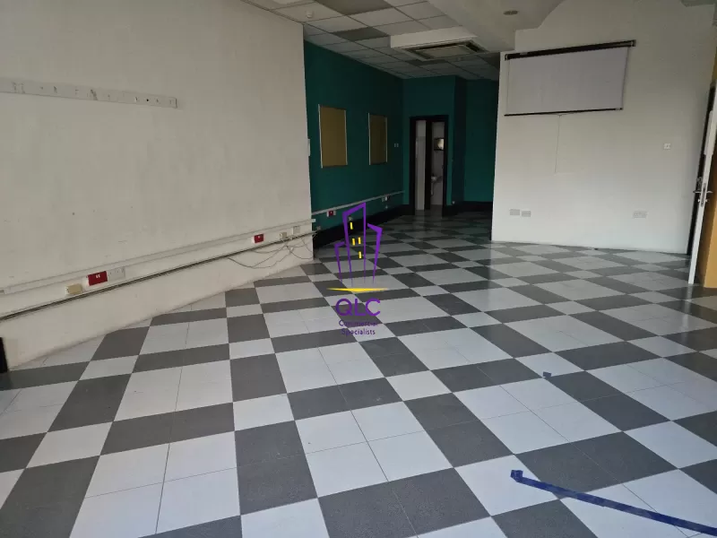 Offices in Qormi - REF 62869