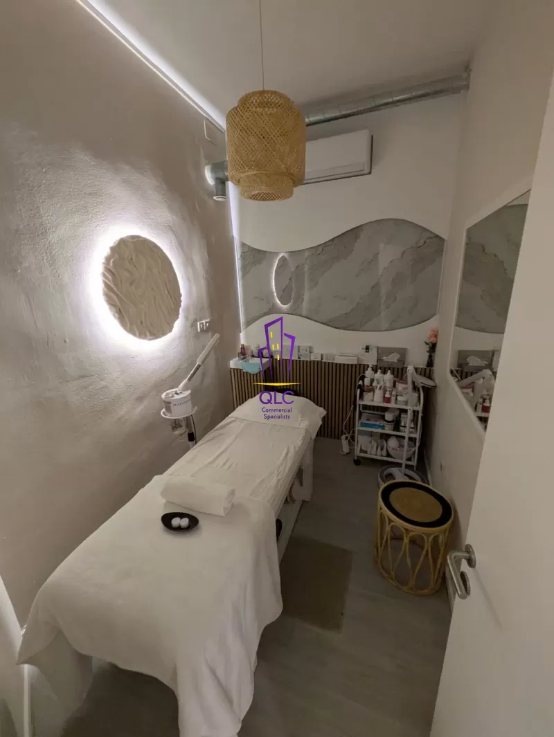 Retail / Shops / Clinics in Sliema - REF 62950