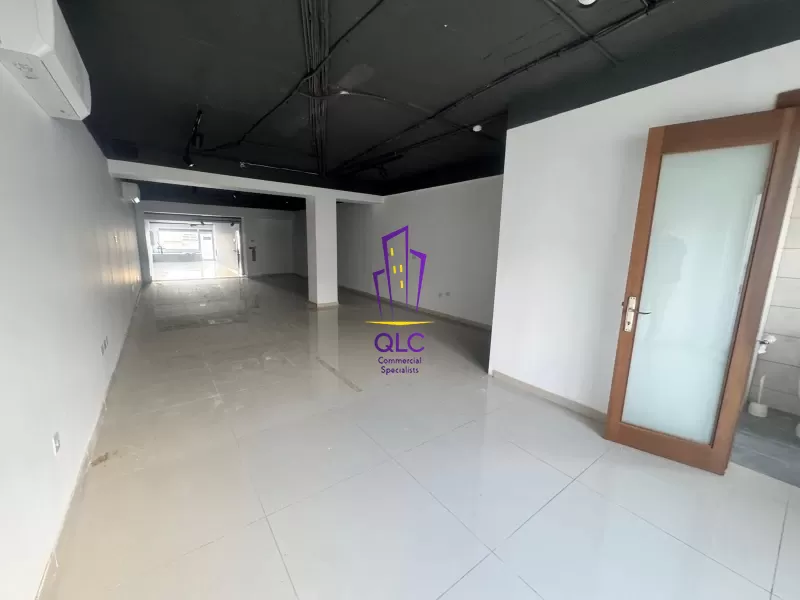 Offices in Zebbug - REF 63093