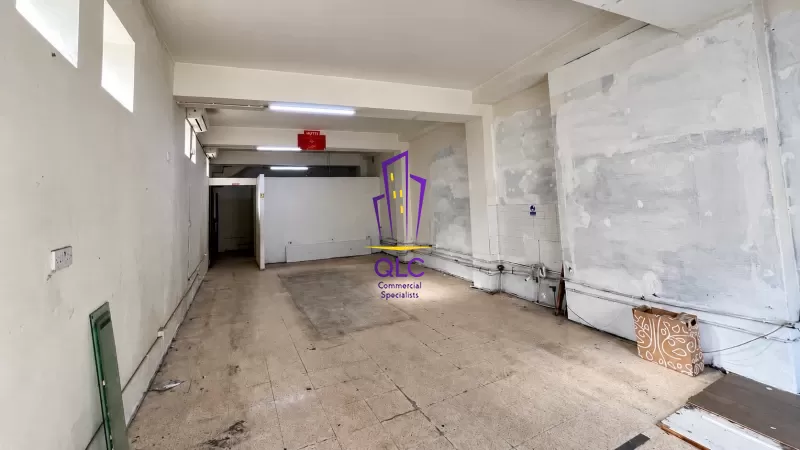 Retail / Shops / Clinics in Balzan - REF 63230