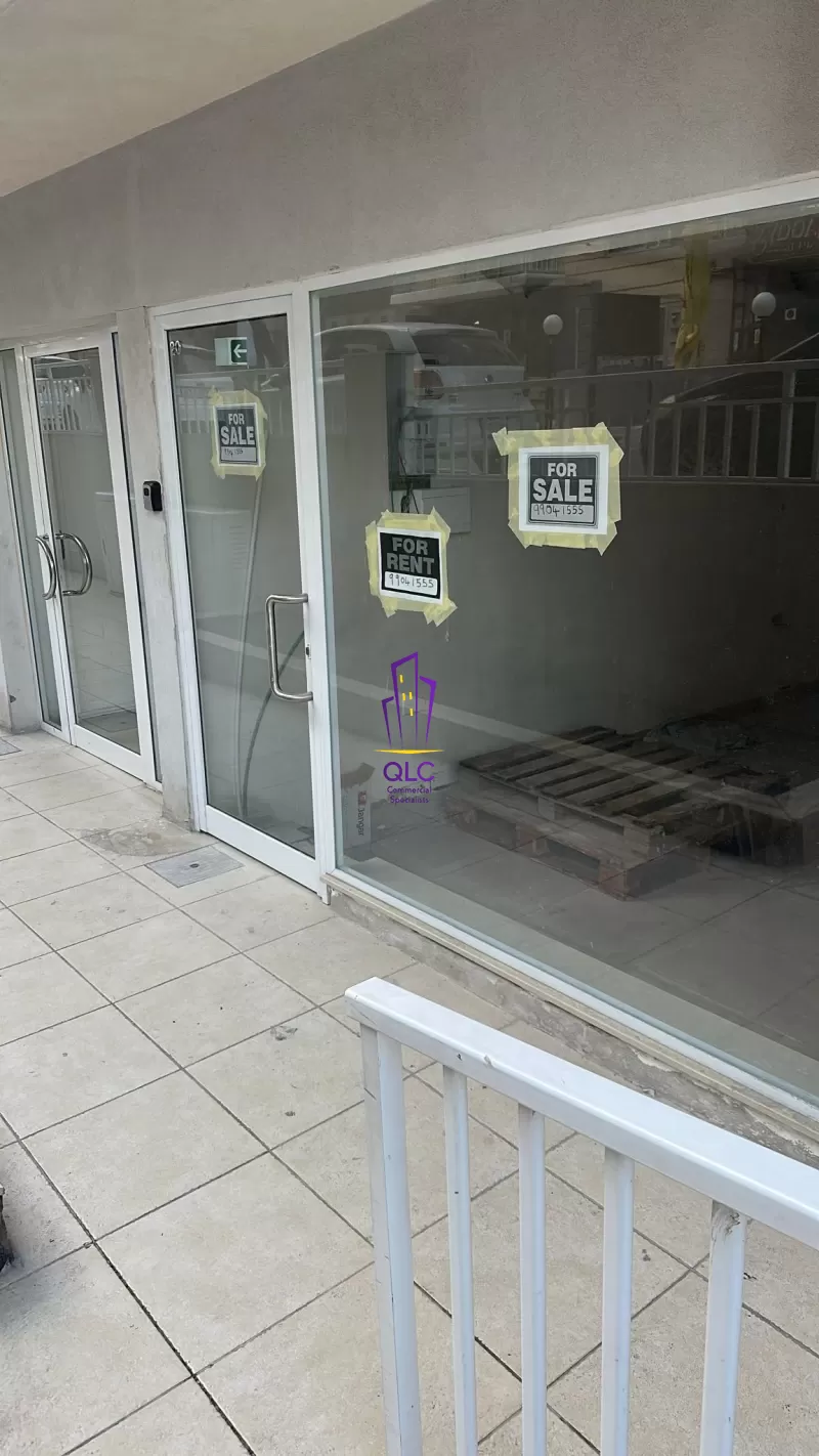 Retail / Shops / Clinics in Qawra - REF 63245
