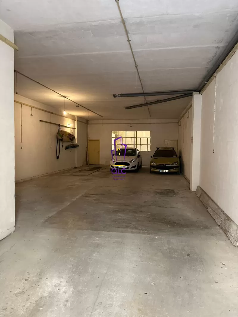 Commercial Garage in St. Julians - REF 63257